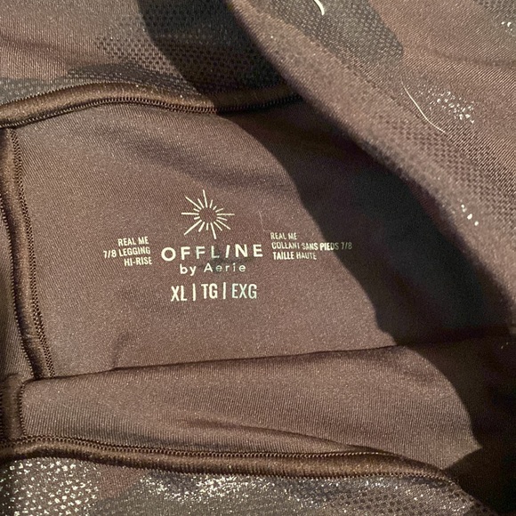 Leggings with shiny patches - Picture 4 of 4